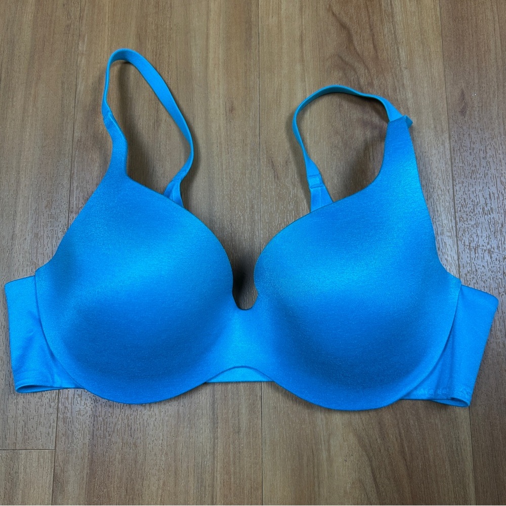 Victoria’s Secret‎ Blue Wireless T-Shirt Bra 36C Seamless Comfort
